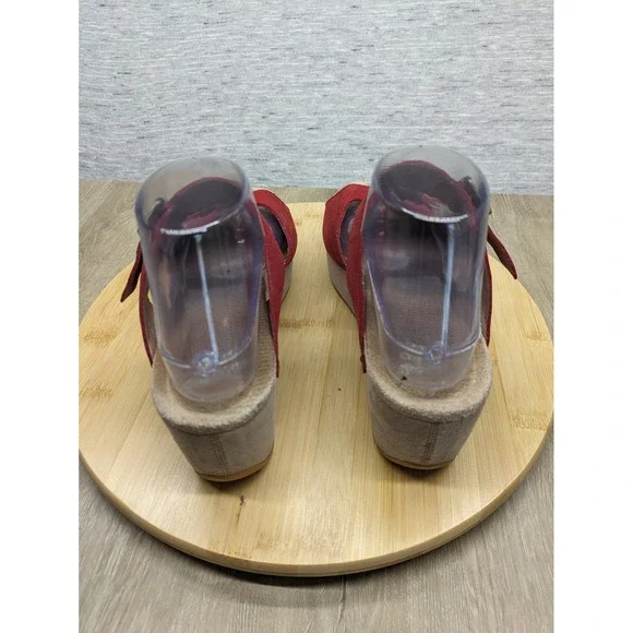 Dansko Red Leather Buckle Strap Wedge Sandals‎ Comfort Shoes Size 39 8.5 Selma - Picture 4 of 9